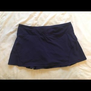 Lululemon skirt in purple size 8
